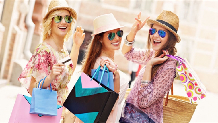 当下最IN的时尚单品、三大流行趋势及亚马逊热卖商品